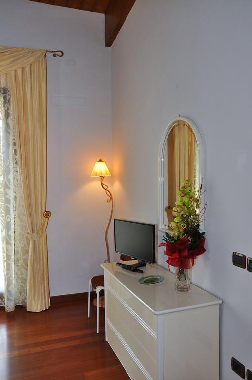 B&B Agrifoglio Сант-Эльпидио-а-Маре Экстерьер фото